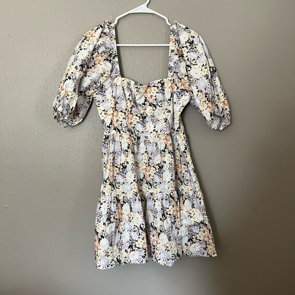 SNDYS. Floral Print Mini Puff Sleeve Dress Size XL smocked top casual short - Picture 1 of 7
